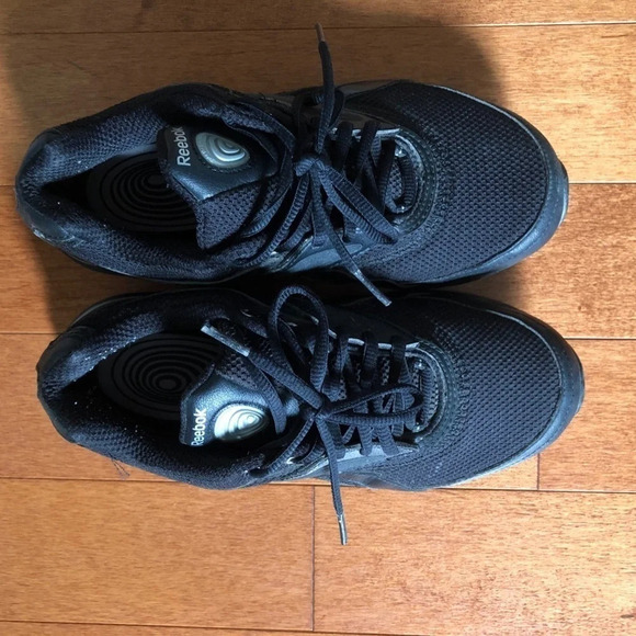 Women's Black Reebok Runners Size 6.5 - Picture 5 of 5